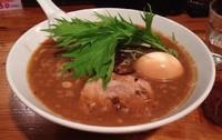 「みそラーメン(季節のラーメン)＋燻製味玉」@いぶし銀の写真