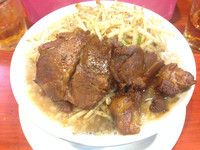 「スタミナ豚様ラーメン【700円】」@豚系ラーメン 豚神様の写真