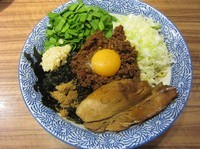 「限定　台湾汁無し油そば（７５０円）＋あらいめし」@ラーメン燈郎の写真