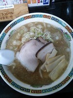 「こく煮干し」@長尾中華そば 西バイパス店の写真