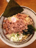 「濃厚煮干し油そば」@煮干専門 中華そば 平八の写真