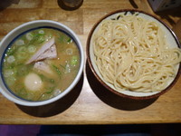 「特製もりそば+味玉(680円+クーポン)」@飯田橋大勝軒の写真