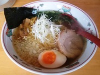 「淡麗塩そば650円」@味箪笥の写真