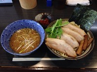 「塩つけ麺（中、辛味別盛）」@ラーメンつけ麺 奔放の写真