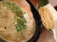 「煮干しつけめん 800」@らぁめん 泰然の写真