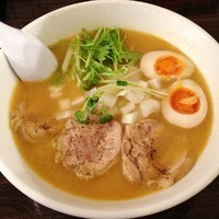 「ベジ鶏そば 800円(月〜金 夜の部限定)」@ラーメンわをんの写真