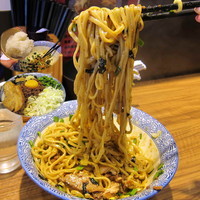 「台湾汁無し油そば 750円」@ラーメン燈郎の写真