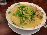 「コク旨ラーメン大盛り固め 830円」@ラーメン魁力屋 都岡店の写真