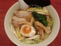 「王様中華そば780+中盛50」@麺屋二八の写真