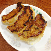 「Bセット（ジャンボギョーザ3ヶ）250円」@陽気軒の写真