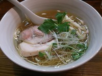 「季節のらーめん 塩らーめん 秋ver.」@らーめん かねかつの写真