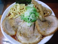 「辛らーめん（大）￥850＋肉増し￥200」@きんの写真