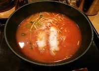 「トマトらぁめん￥680」@らぁめん たろう 三宮本店の写真