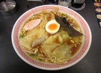 「ワンタンメン・大盛り」@ラーメン大至の写真