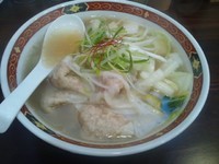 「わんたんめん７６０円」@わんたんめんの店 しお福の写真