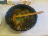 「しょうゆラーメン＋半チャーハンセット」@平良久亭の写真