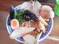 「特製ラーメン　塩　中太麺」@らーめん がんちゃの写真