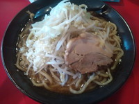 「ラーメン（大）500ｇ」@麺や 唯桜の写真