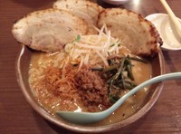 「信州味噌味噌漬け炙りチャーシュー麺(大盛)」@蔵出し味噌 麺場 田所商店 京都伏見店の写真
