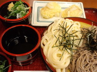 「合もり760円＋もち天180円」@実演手打うどん 杵屋 大崎ニューシティー店の写真