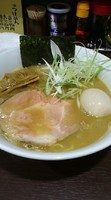 「中華そば（並）　６８０円　味玉（クーポン）」@らぁ麺 一歩の写真