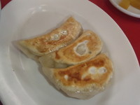 「Dセット(250円)(半ライス+餃子3ヶ)」@ラーメンショップ 結城本店の写真