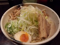 「あぶらめん＋しらがねぎ」@中屋の写真