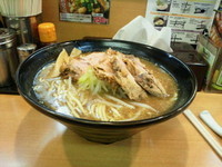 「半チャーシューメン（ロース肉）」@創作らーめん 小川流 二本松店の写真