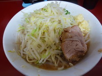 「ラーメン（ニンニク）¥650」@ラーメン二郎 相模大野店の写真
