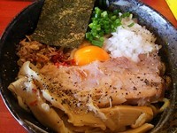 「カレーまぜそば、大盛」@二代目狼煙 本店 葉隠製麺の写真