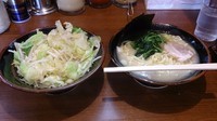 「塩ラーメン並＋もやきゃべ」@町田商店 横浜駅前店の写真