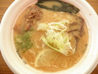 「秋田桃豚・宮城三元豚「極旨トロ肉豚骨」　「800円」」@東京ラーメンショー 2013の写真