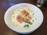 「温製 白いらぁ麺：1200円」@Due Italian シオサイトの写真