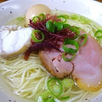 「ババアの塩ラーメン（限定）900円」@麺屋 玲の写真