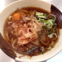 「玉子入りきしめん（￥390）」@名代きしめん 住よし JR名古屋駅3・4番ホーム店の写真