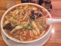 「肉そば(765円)」@横浜飯店の写真