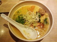 「えび塩らぁめん(690円)」@麺や鐙壱番の写真