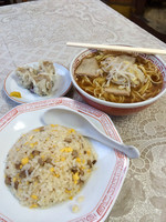 「半チャン半ソバ半シュー」@中華 でぶそばの写真