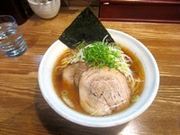 「豚そば・大盛り」@上海麺館の写真