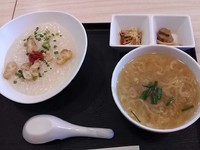 「朝ミニラーメンとミニ中華粥（600円）」@中華万里の写真