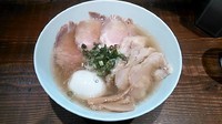 「しおらーめん 全部乗せ」@町田汁場 しおらーめん 進化の写真