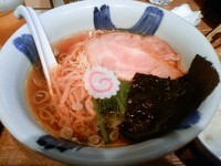 「醤油ラーメン+餃子+半ライス」@ラーメン食堂 粋な一生の写真