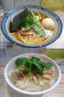 「『特製蛤そば+蛤丼(￥1000+300)』」@中華そば 四つ葉の写真