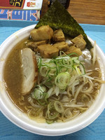 「青森スタイルみそらーめん ど・にぼ、トッピング（カレーチャーシュ」@東京ラーメンショー 2013の写真