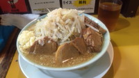 「豚シングル ニンニクアブラ」@ラーメン慶次郎 亀戸店の写真