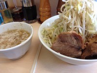「つけ麺・あつもり(ヤサイちょい増し、アブラ)」@自家製ラーメン 大者の写真