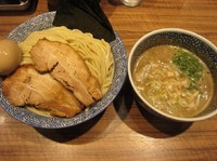 「限定　サンジャックつけ麺大盛（９００円）＋特製」@煮干中華ソバ 宮庵の写真