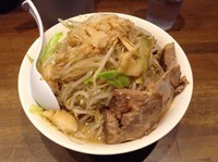 「ラーメン+豚増 830円」@ラーメンアキラの写真