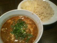 「牛すじ辛味噌つけ麺」@麺・飯 信華の写真