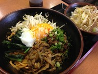 「汁なし担々麺850円+Eセット(ネギチャーシュー丼)150円」@麺処よっちゃんの写真